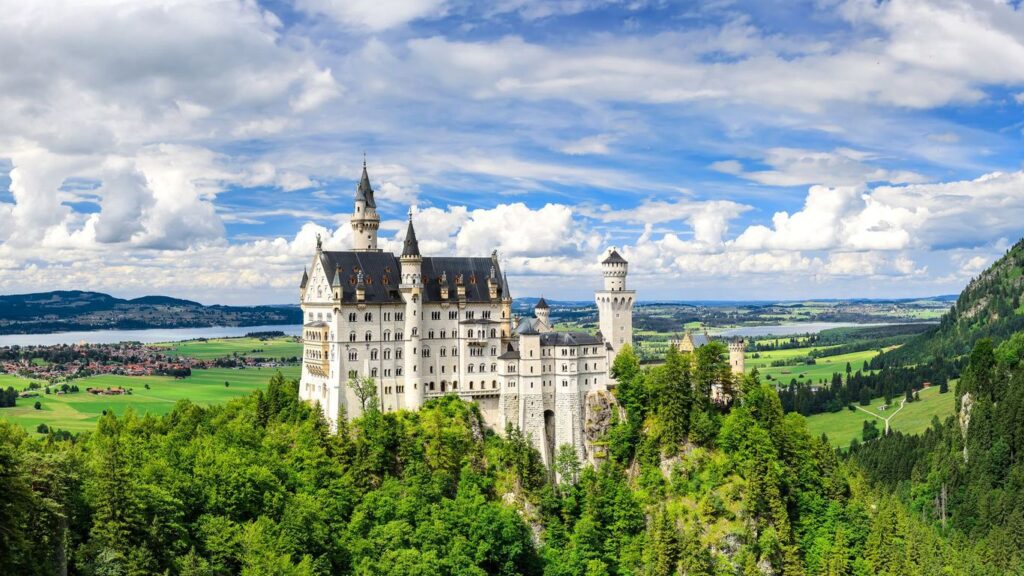 Scenic Stays: The Best Hotels near Neuschwanstein castle